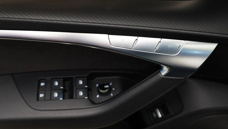 Audi A6 cena 209850 przebieg: 55907, rok produkcji 2019 z Biecz małe 742